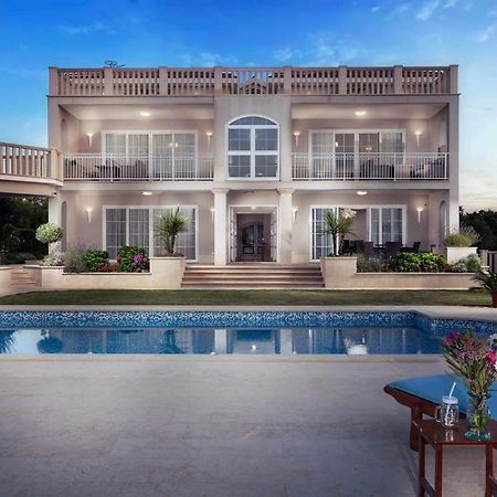 מאלינסקה Deluxe Apartments Vila Carissa מראה חיצוני תמונה