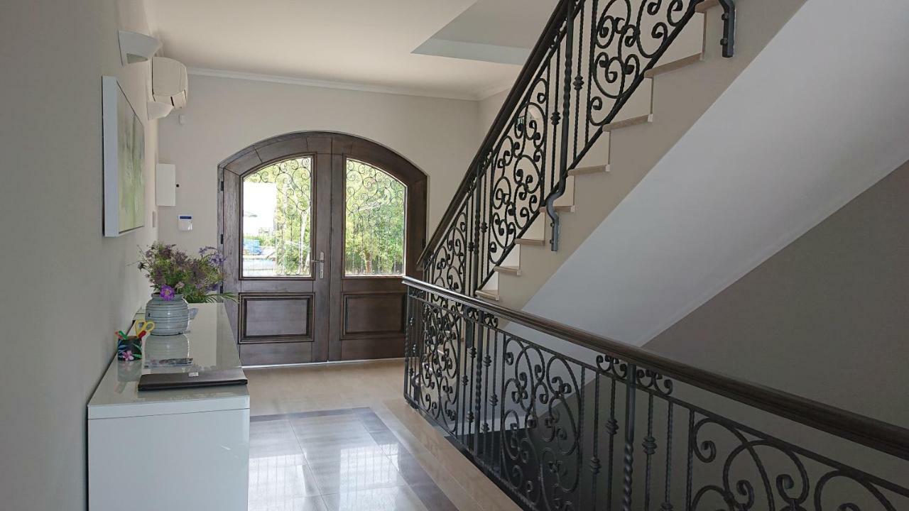 מאלינסקה Deluxe Apartments Vila Carissa מראה חיצוני תמונה